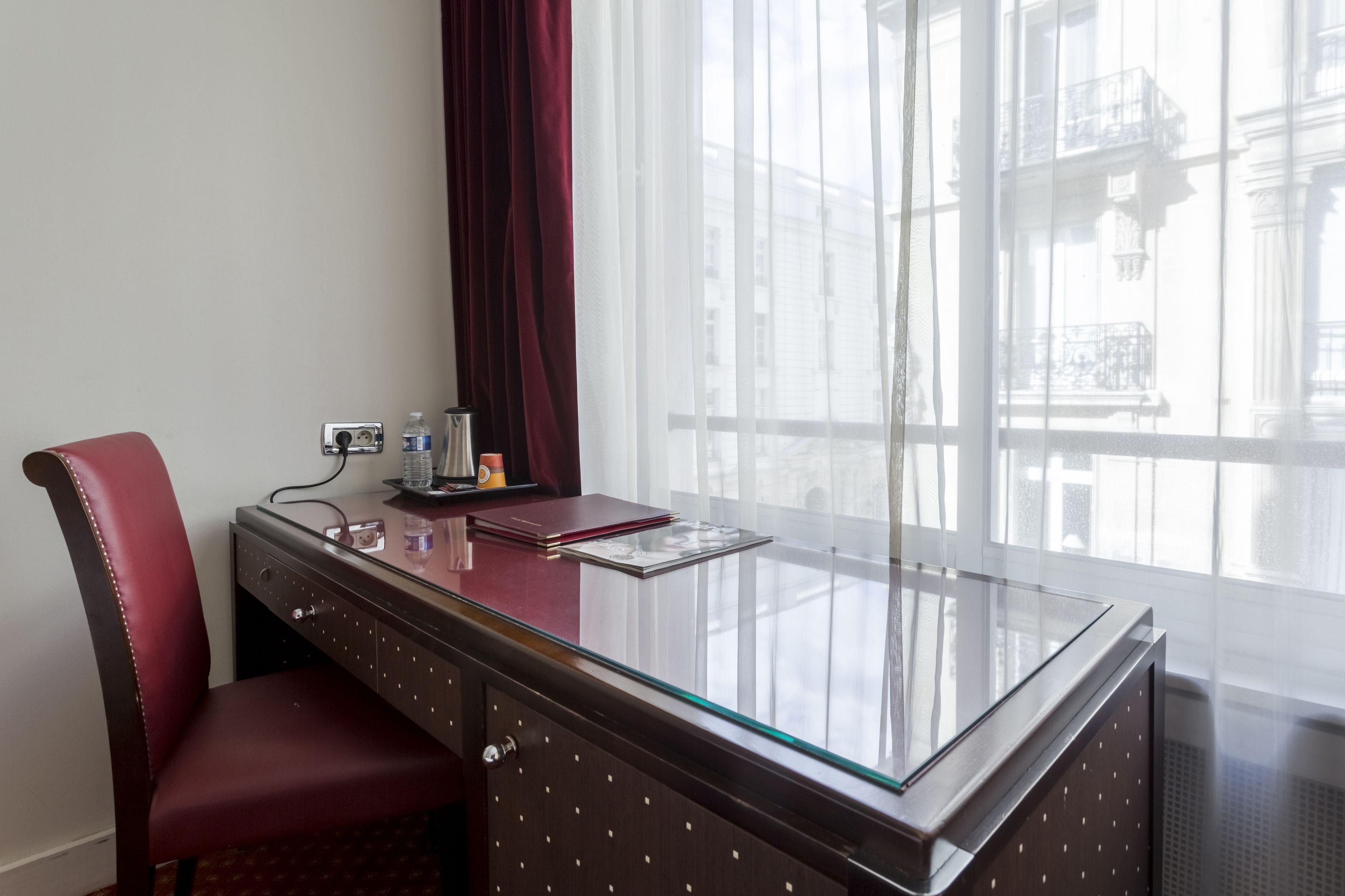 Hotel De Castiglione 4*